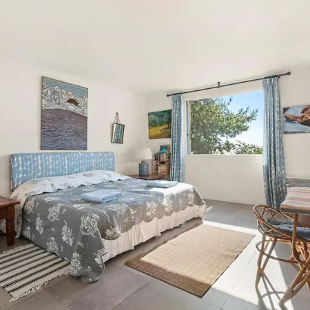 L'ile Bleue Nyaraló *